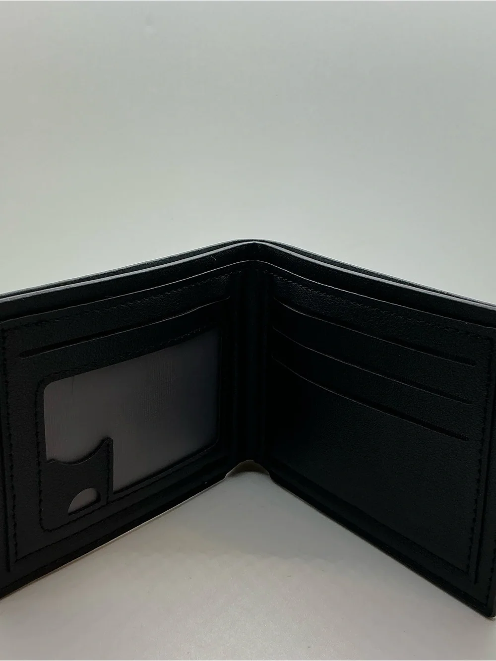 NIP Men’s Unbranded Black Wallet Billfold